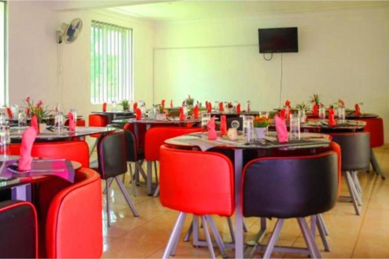 Bilkon Hotel Jinja Ngoại thất bức ảnh