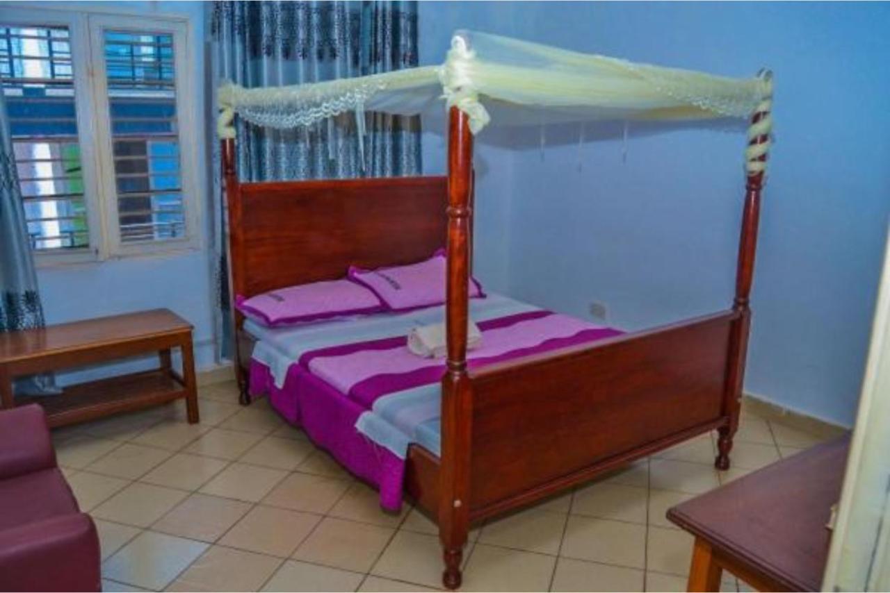 Bilkon Hotel Jinja Ngoại thất bức ảnh