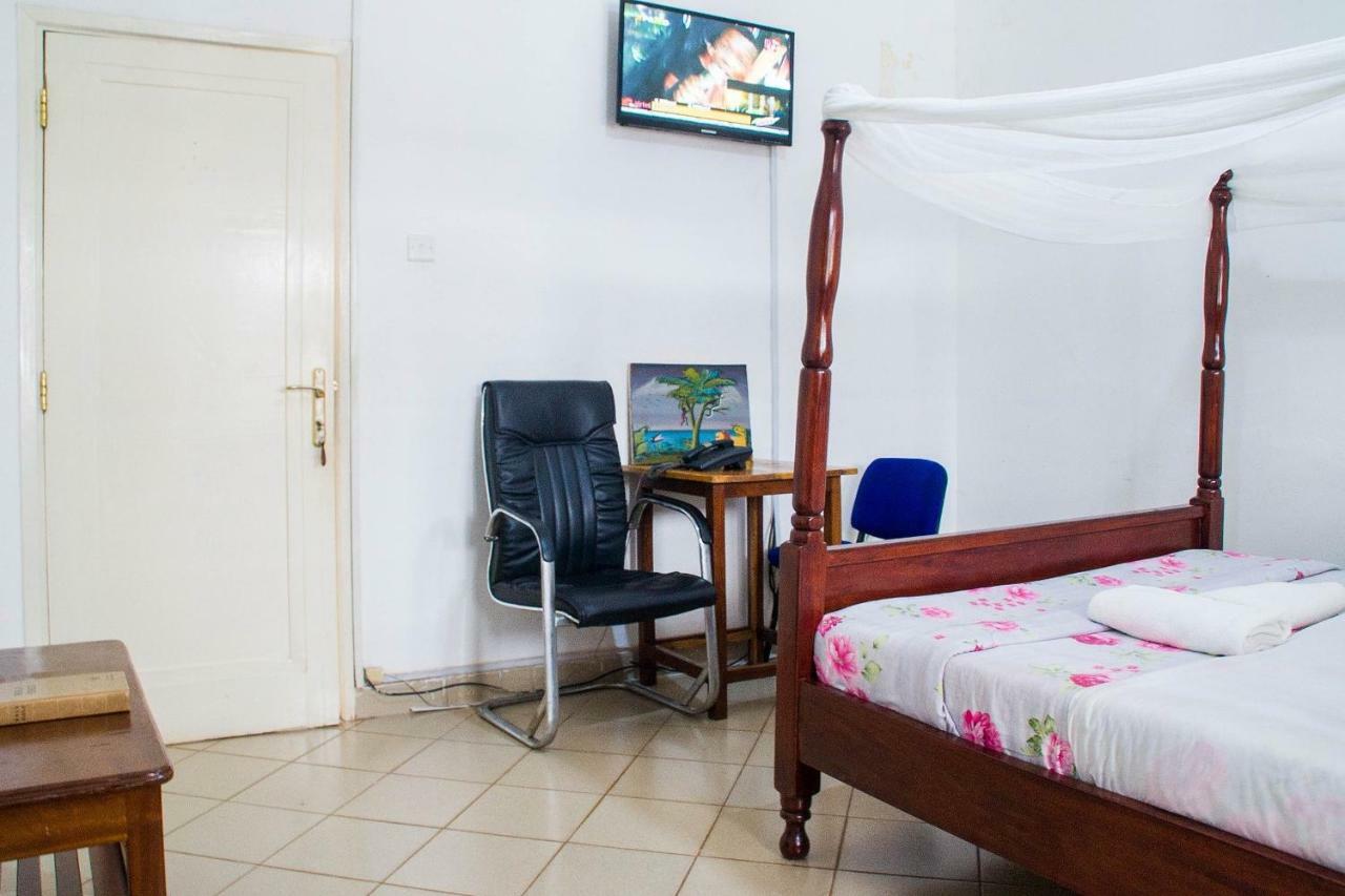 Bilkon Hotel Jinja Ngoại thất bức ảnh